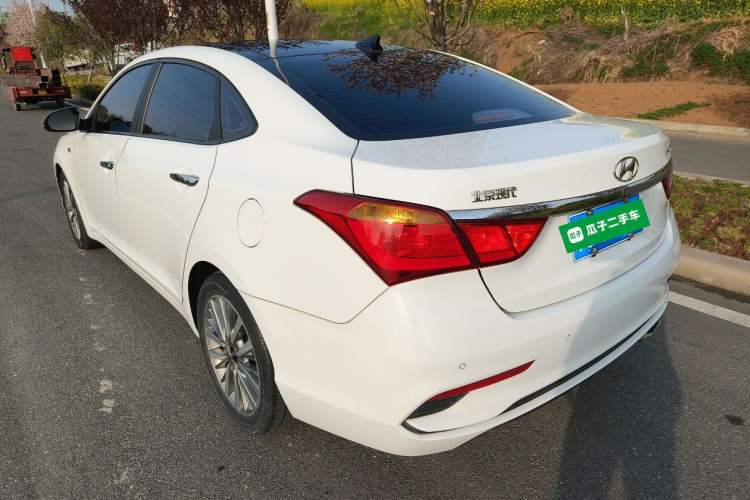 Used Hyundai Mistra 2019 1.8L Automatic Smart GLS Commemorative Model China VI Standard