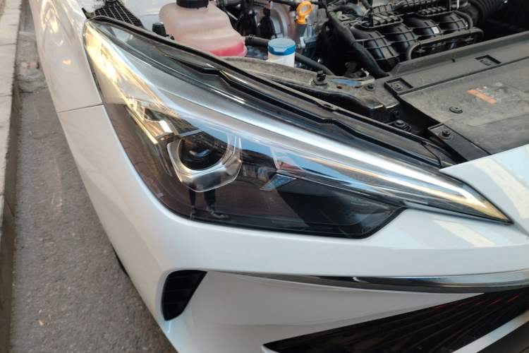 Used Roewe i5 2023 1.5L CVT Luxury Edition