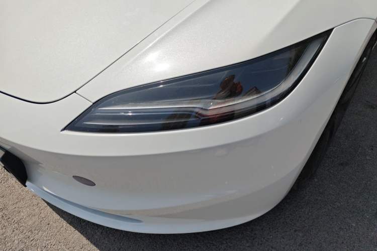 Used Tesla Model 3 2023 Long-Range All-Wheel-Drive Version Left Front Headlight