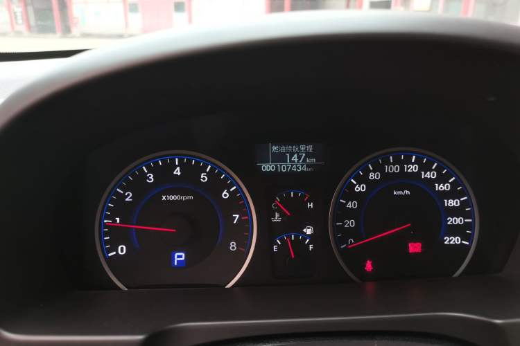 Used Hyundai Celesta 2015 1.6L Automatic Luxury Model
