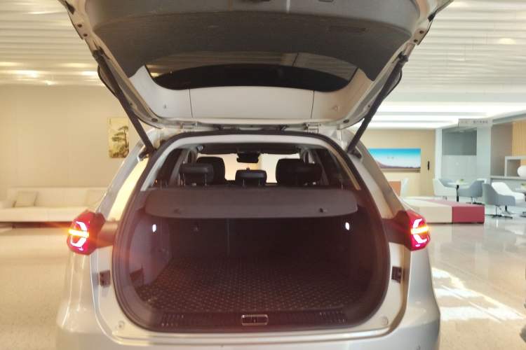 Used Hongqi HS5 2019 2.0T Smart Connect Flagship All-Wheel-Drive Version