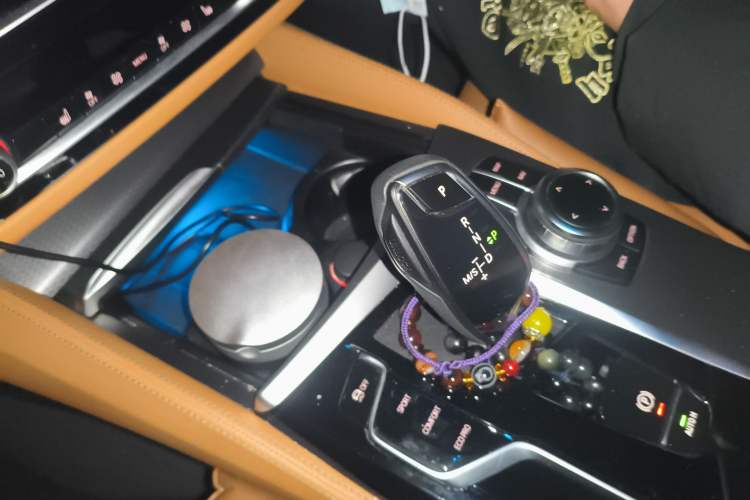 Used BMW 5 Series (Import) 2022 530i Sport Line M Sport Package