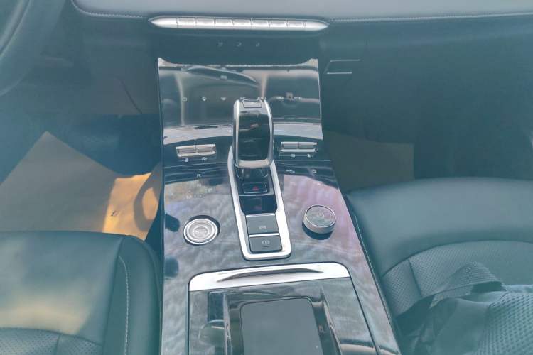 Used Chery Tiggo 8 PLUS 2021 290TGDI DCT Haoting Edition+ Gear Lever