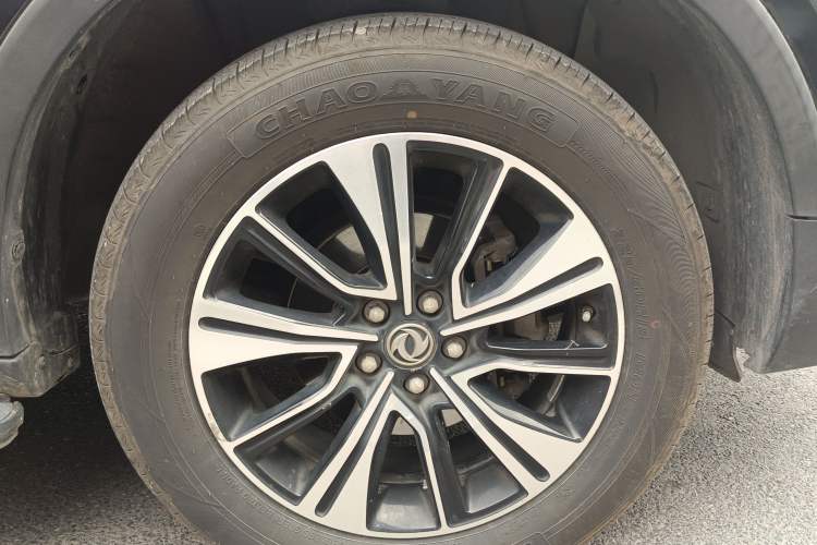 Used Dongfeng Aeolus AX7 2018 Classic 1.6T Automatic Luxury Model