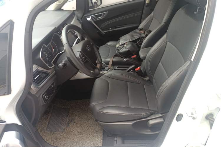 Used Geely Auto Vision X3 2017 1.5L Automatic Elite Model Left Front Seat