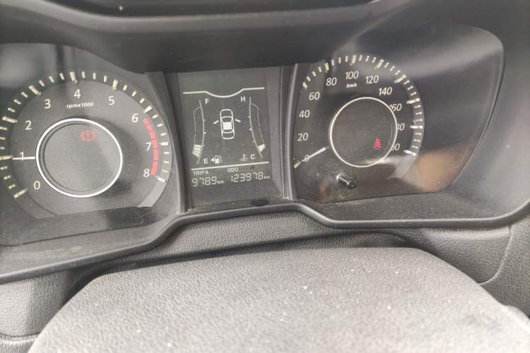 Used HYOSOW H3 2016 H3F 1.5L Manual Luxury Model
