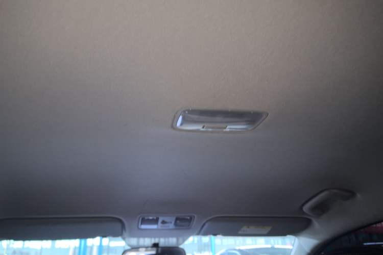 Used Hyundai Celesta 2018 1.6L Automatic GL Enjoyment Edition China VI compliant