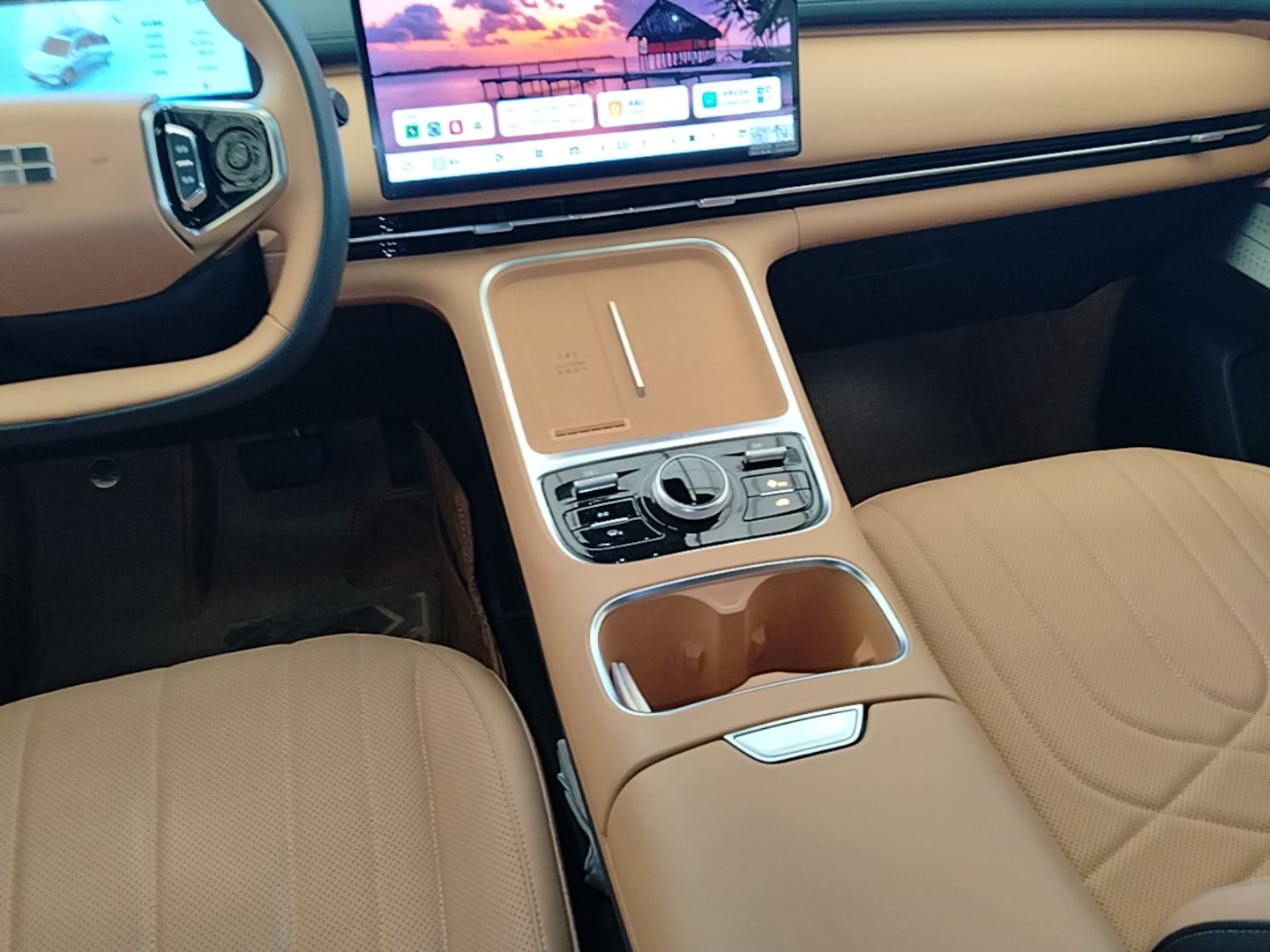 Geely Galaxy Xingjian 7 EM-i 2025 120km Navigator Edition — снимка 16