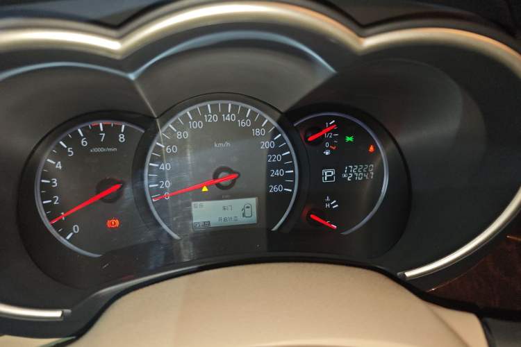 Used Nissan Quest 2015 3.5L SL
