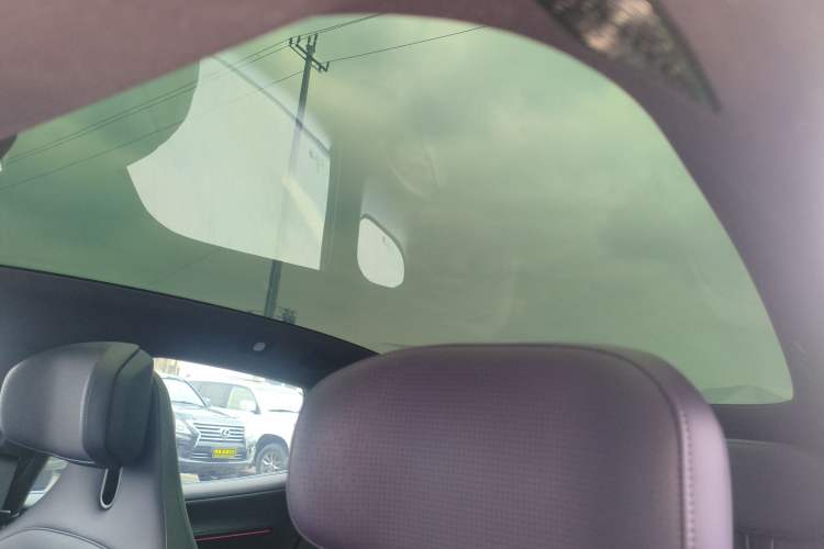 Used Avatr 06 2025 Pro Range-Extended Edition Headliner