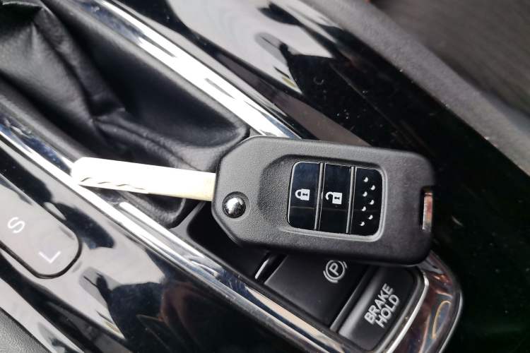 Used Honda Vezel 2020 1.5L CVT Pioneer Edition