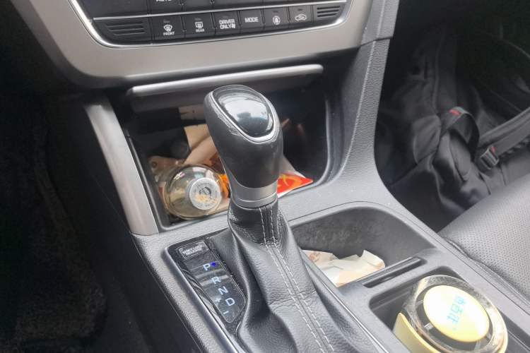 Used Hyundai Sonata 2016 2.0L Hybrid HE Smart Version
