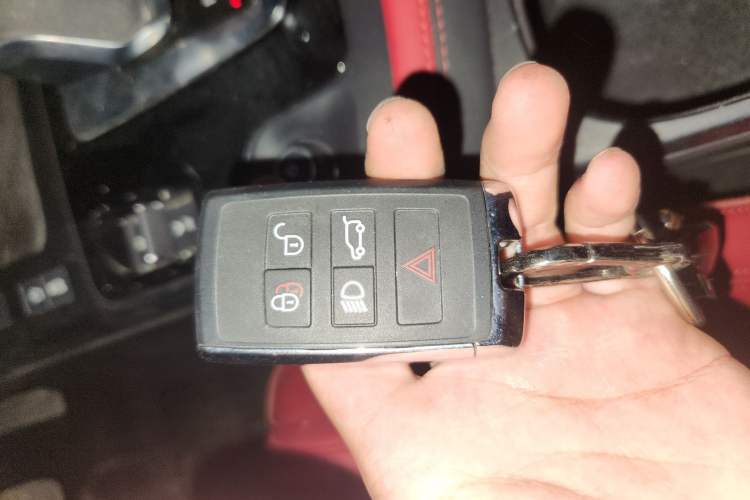 Used Jaguar E-PACE 2024 All-New R-DYNAMIC S Sport Edition Vehicle Key