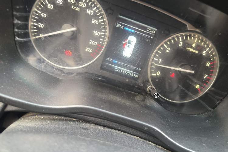 Used SWM X7 2016 1.8L Manual Luxury Edition 7 Seats
