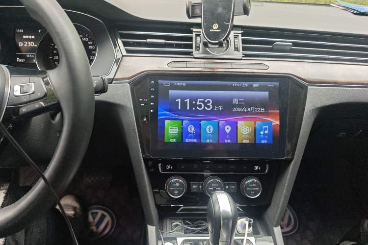 Used Volkswagen Magotan 2017 330TSI DSG Luxury Model
