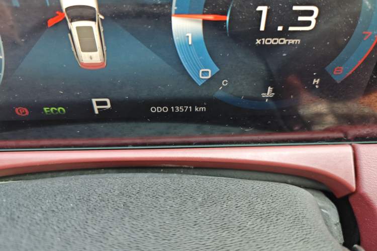 Used JETOUR X70 PLUS 2023 1.5T DCT Brave PLUS 5-Seater
