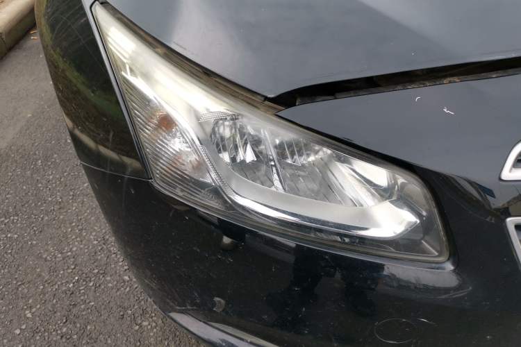 Used Chevrolet Cruze 2015 1.5L Classic SE MT
