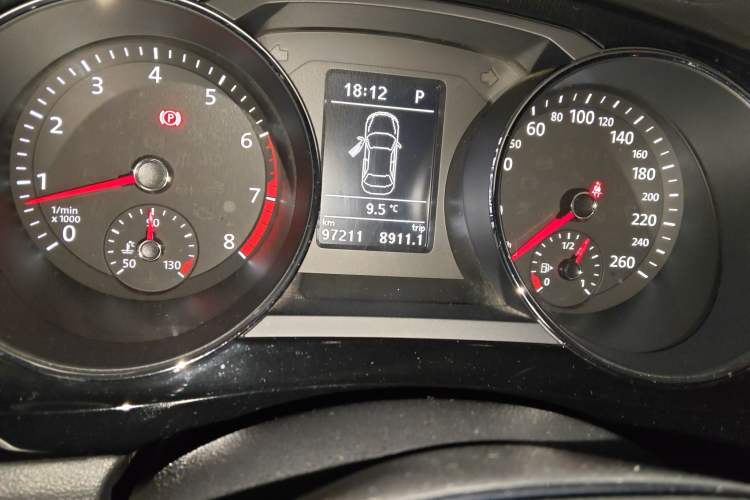 Used Volkswagen Sagitar 2018 280TSI DSG Ignite Edition Odometer Close Up