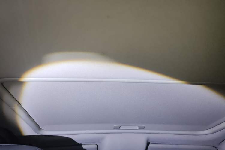 Used Peugeot 508 2012 2.0L Automatic Smart Enjoyment Version Headliner