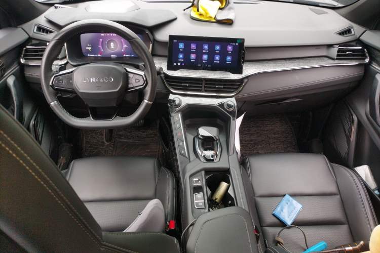 Used Lynk & Co 06 2020 1.5T JinPro model Audio And AC Panel