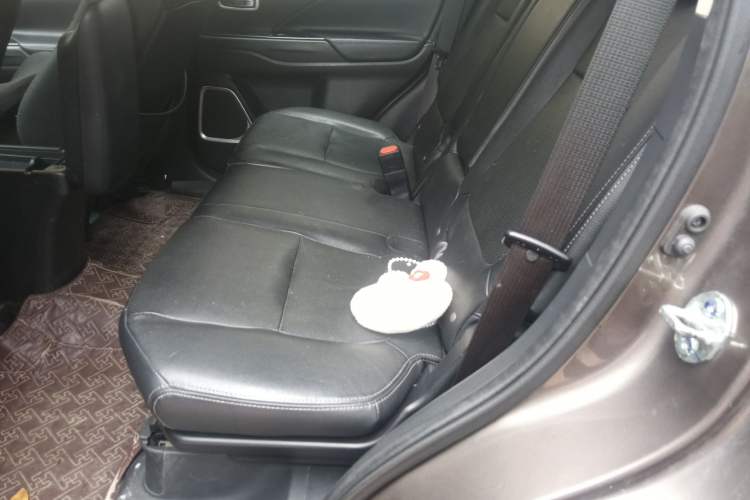 Used Mitsubishi Outlander 2016 2.4L 4x4 Elite Edition 5 Seats
