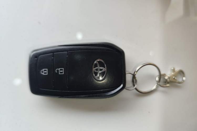 Used Toyota FRONTLANDER 2022 2.0L CVT Leading Edition Interior 1