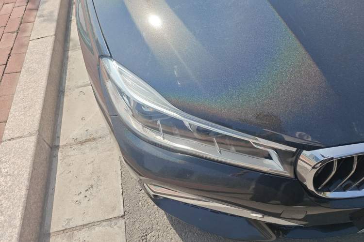 Used BMW 7 Series 2018 730Li Luxury Edition M Sport Package Right Front Headlight