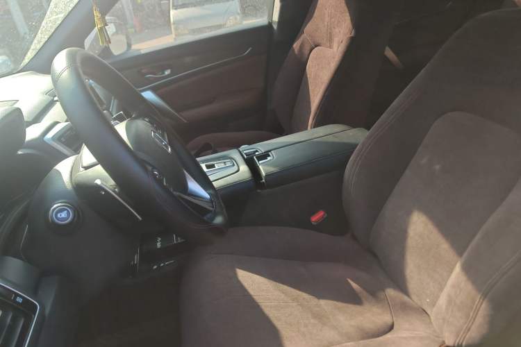 Used Honda UR-V 2017 370TURBO 2WD Prestige Edition China V Left Front Seat