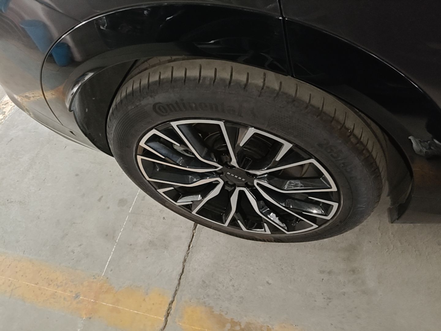Zeekr 7X 2025 100 kWh Long-Range Rear-Wheel Drive with Intelligent Driving Features — снимка 11