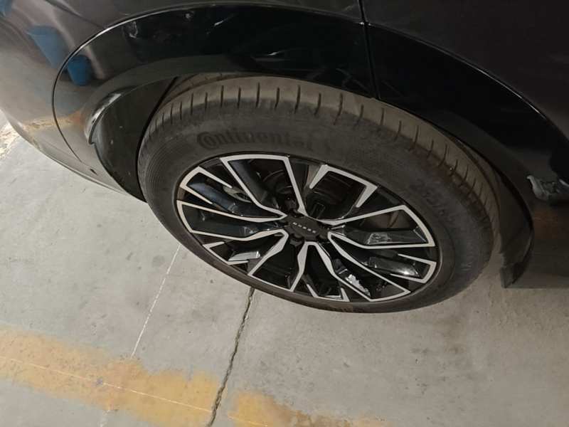 Used Zeekr 7X 2025 100 kWh Long-Range Rear-Wheel Drive with Intelligent Driving Features — 25
