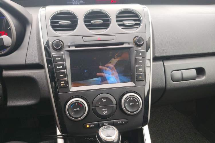 Used Mazda CX-7 2014 2.5L 2WD Luxury Edition Audio And AC Panel