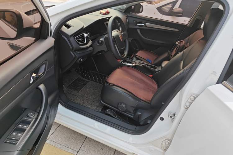 Used Roewe 360 2015 20T TST Deluxe Edition