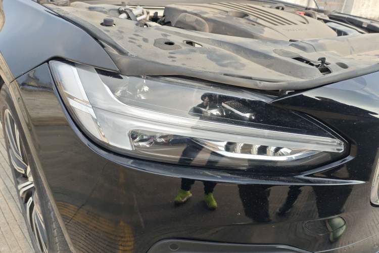 Used Volvo S90 2021 B5 Zhiyi Luxury Edition
