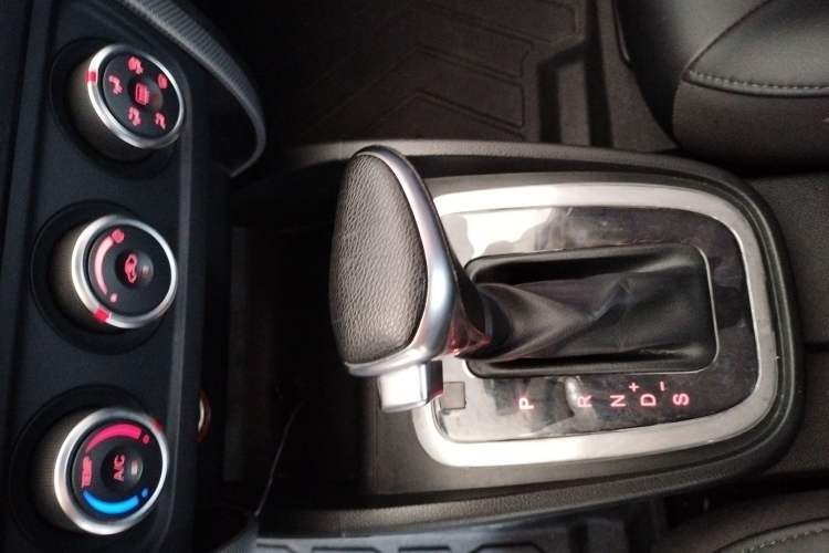 Used Bestune B30 2017 1.6L automatic comfort version