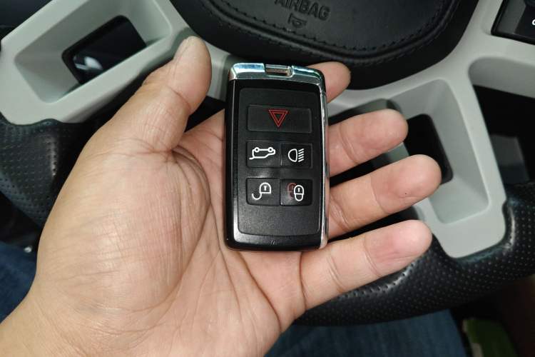 Used Land Rover Defender 2022 110 P400 Dark Edition