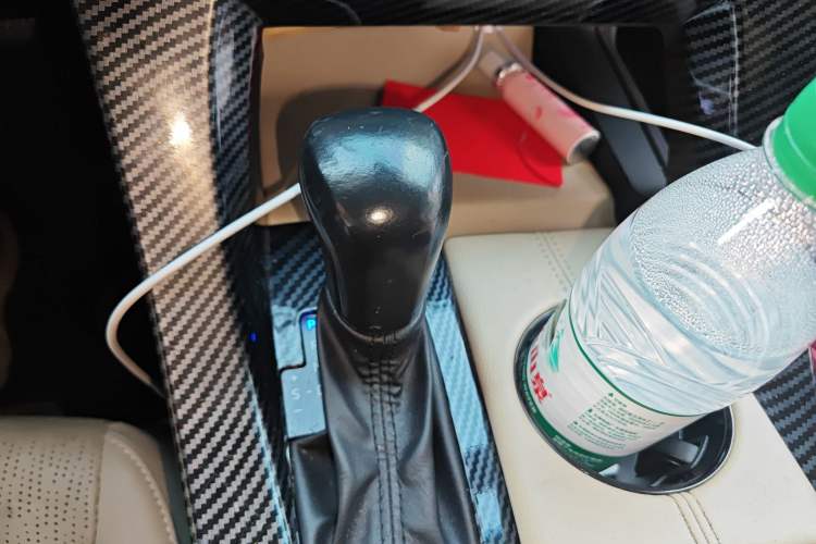 Used Toyota Avalon 2019 Dual-Engine 2.5L Luxury Edition China VI Standard