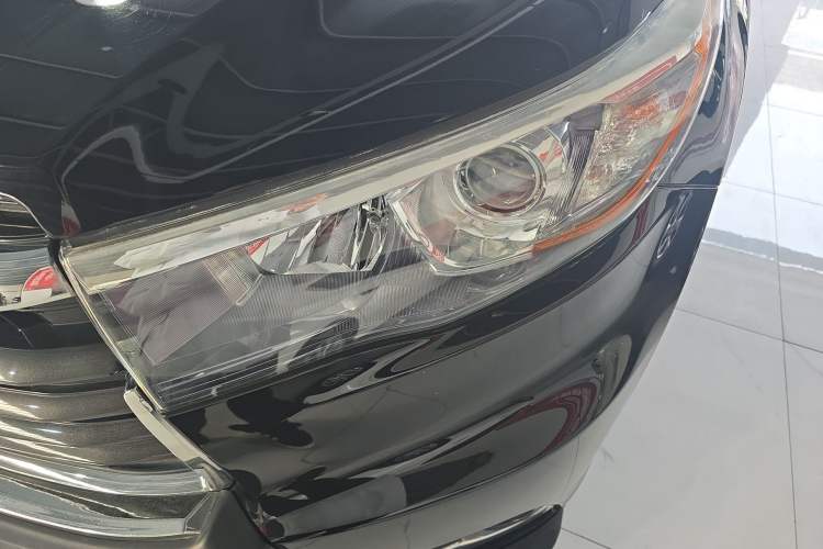 Used Toyota Highlander 2017 2.0T Four-Wheel Drive Elite Edition 7-Seater
