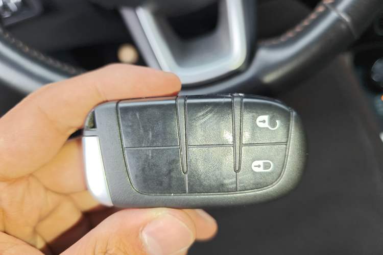 Used Jeep Compass 2017 200T Automatic Family Enjoyment Four-Wheel Drive Edition Vehicle Key