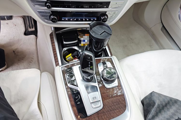 Used BMW 7 Series 2018 740Li xDrive Luxury Edition M Sport Package Black Flame Version
