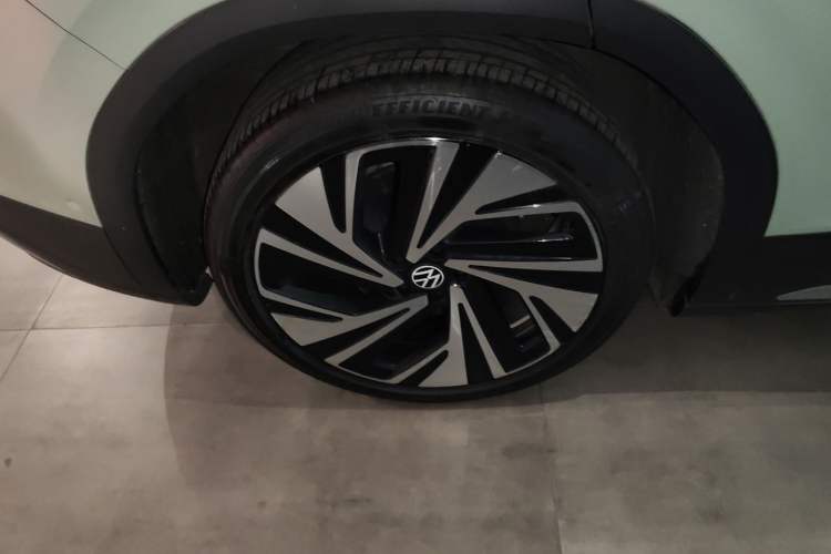 Used Volkswagen ID.6 X 2022 Smart Enjoyment Long-Range Edition
