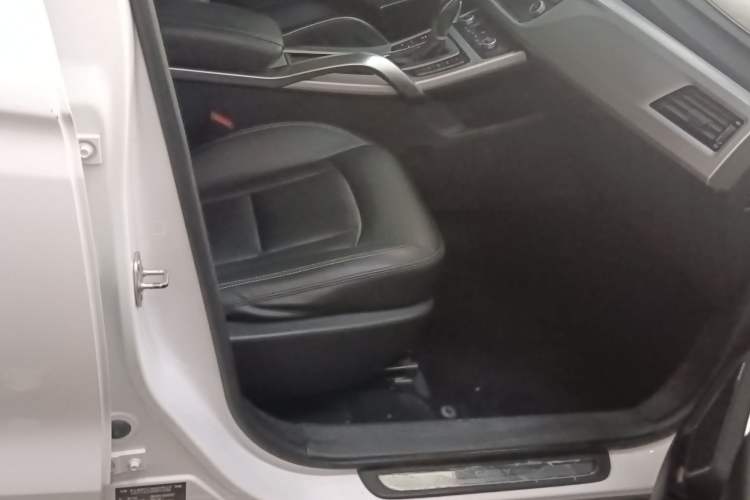 Used Geely Auto Emgrand X7 Sport 2016 1.8TD Automatic Smart Connectivity Version