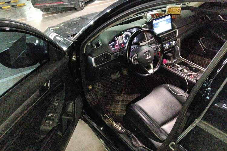 Used Honda Accord 2018 260TURBO Elite Edition China VI
