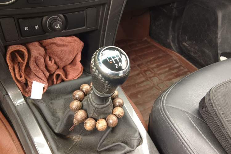 Used Great Wall Wingle 5 2017 2.0T European-Style Diesel 4x4 Elite Version with Extended Cab – GW4D20B
