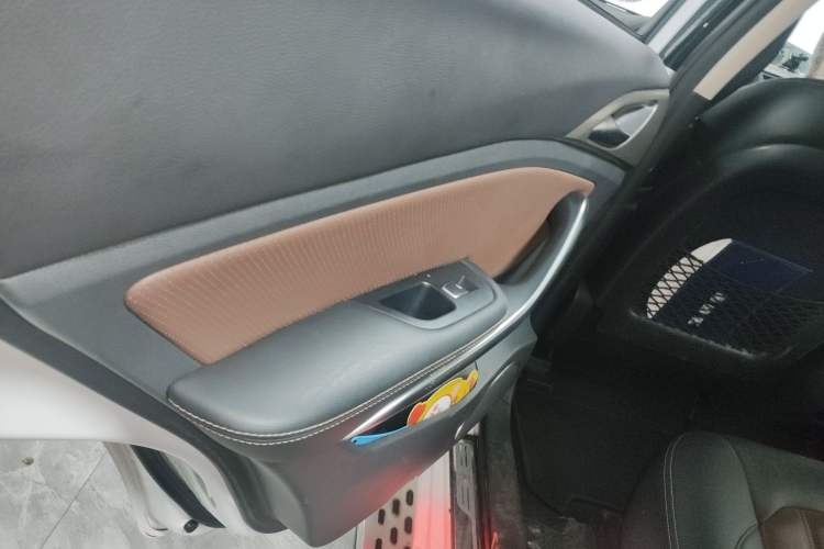 Used BYD Song New Energy 2017 Song DM 1.5TID All-Wheel Drive Luxury Model