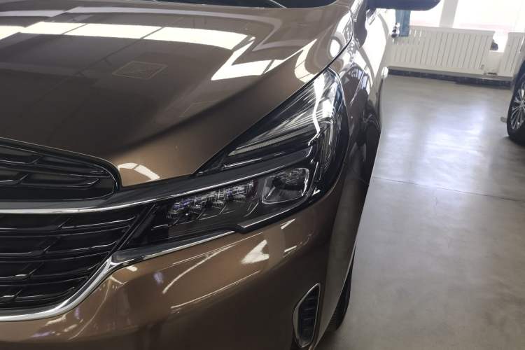 Used Buick GL8 2020 Land Business Class 652T Luxury Model