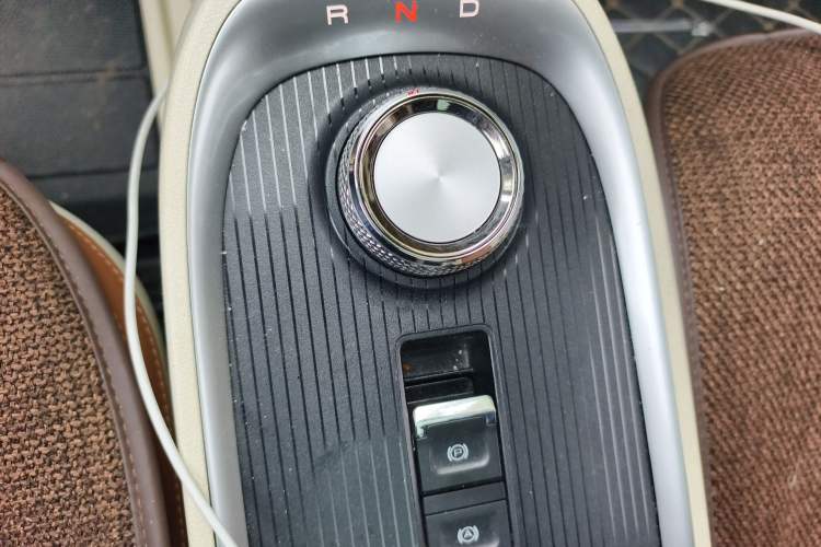 Used ORA Good Cat 2021 400km Standard Range Venus Edition Lithium-Ion Battery Gear Lever