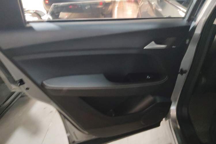Used Baojun 530 2021 Global Car Anniversary Edition 1.5T CVT Prestige Connected Model 7 Seats

