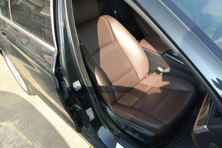 Used BMW 5 Series 2017 525Li Luxury Design Package