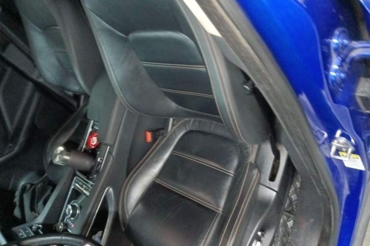 Used Jaguar F-PACE 2020 2.0T Urban Deluxe Edition Left Front Seat