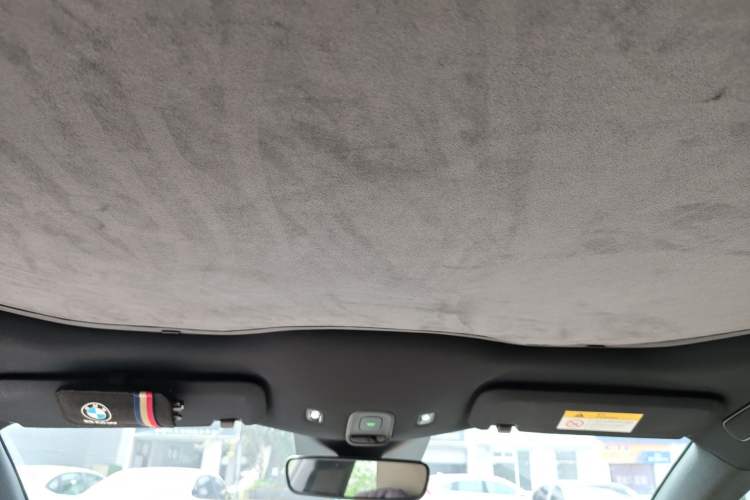 Used Nio ET5 2022 75 kWh Headliner